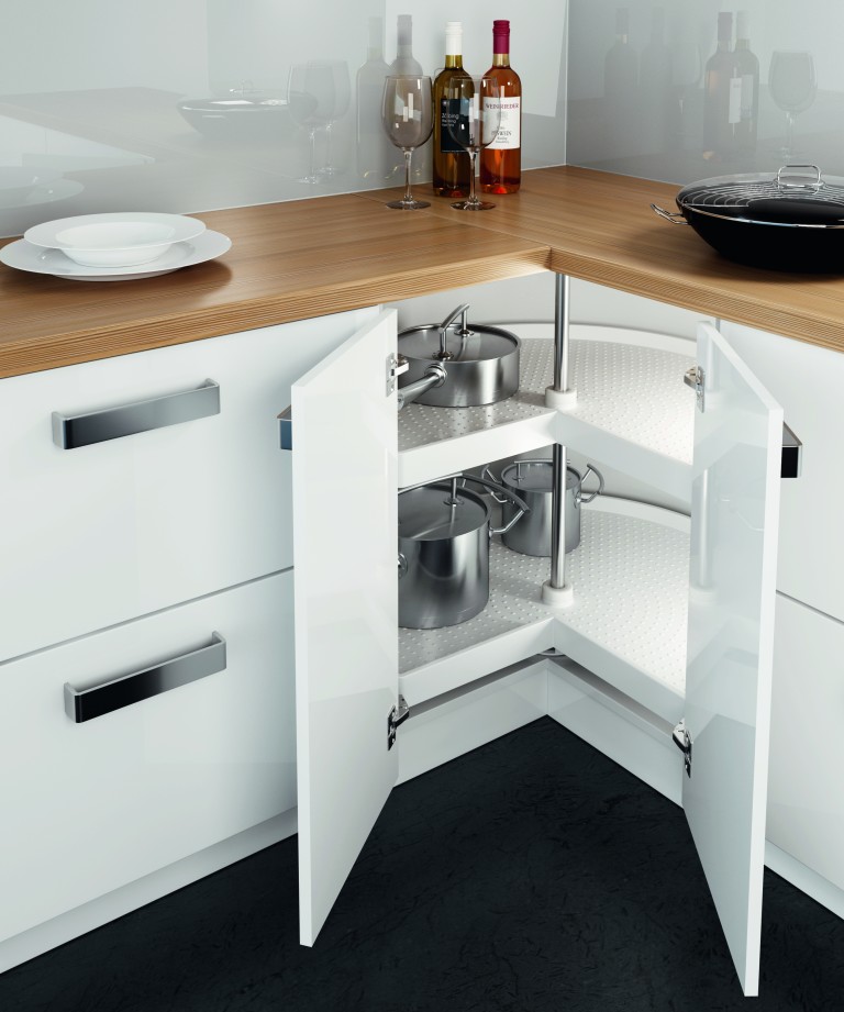 3 4 Carousel Kitchens Direct NI   Ninka 3 4 Carousel Eco Tray 768x921 